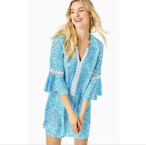 Lilly Pulitzer Hollie Tunic Dress in Resort White Took Me By Sunrise - Picture 1 of 16